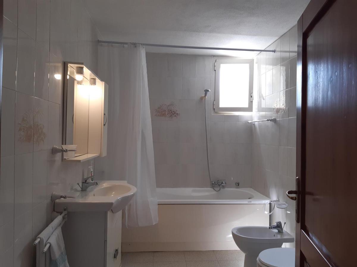 Ferienhaus In Con Veranda Privata E Parcheggio Gratuito