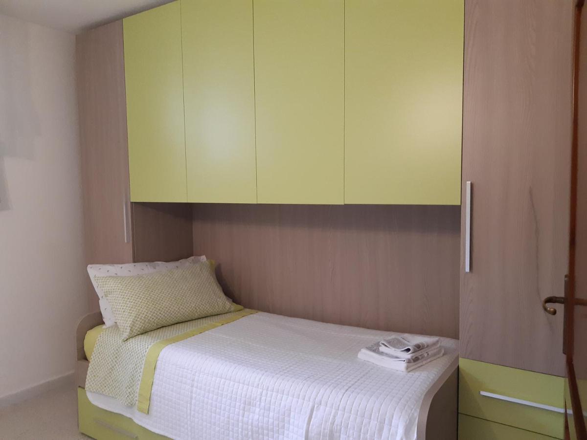 In Con Veranda Privata E Parcheggio Gratuito Ferienhaus *