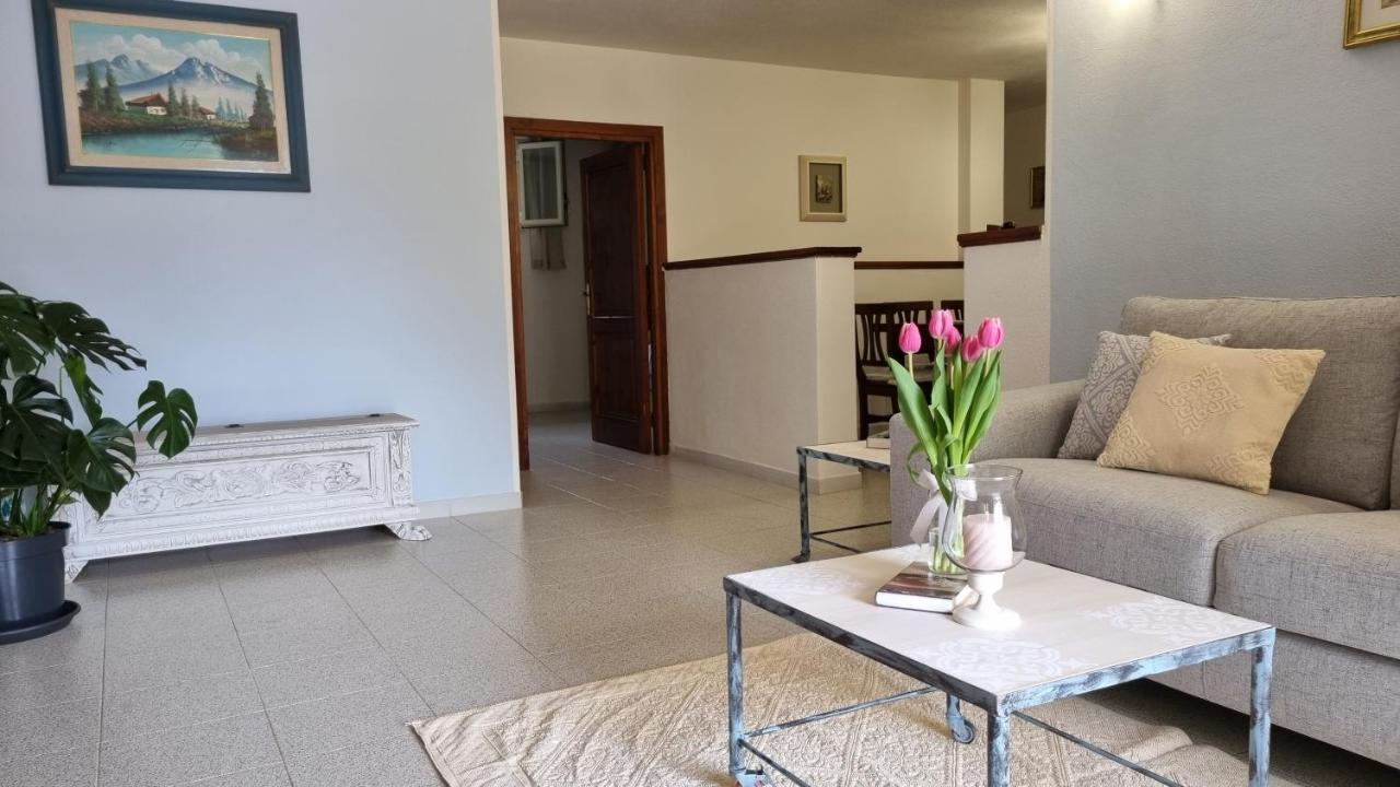Ferienhaus In Con Veranda Privata E Parcheggio Gratuito *